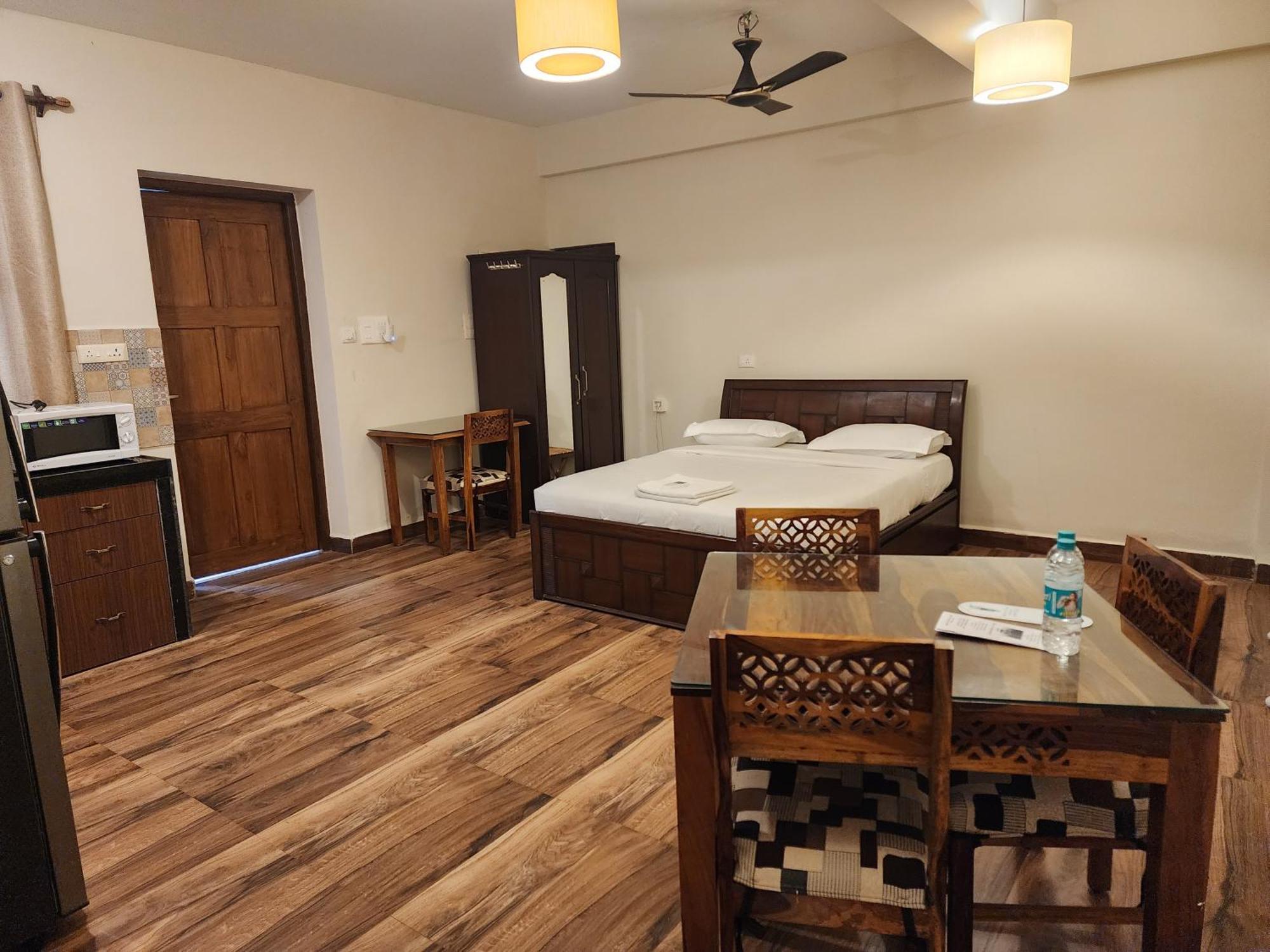 Coastal Suites Apart Hotel ---- 8 Minutes Walk To Beach Benaulim Luaran gambar